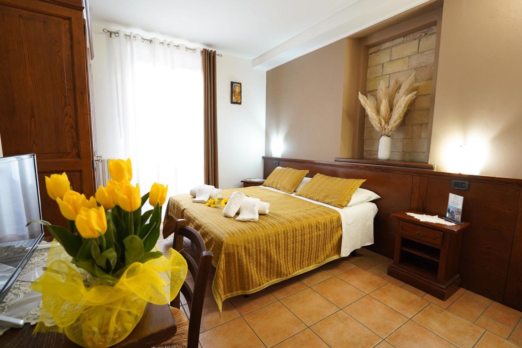 Camere Il Cantico อัสซิซี ภายนอก รูปภาพ