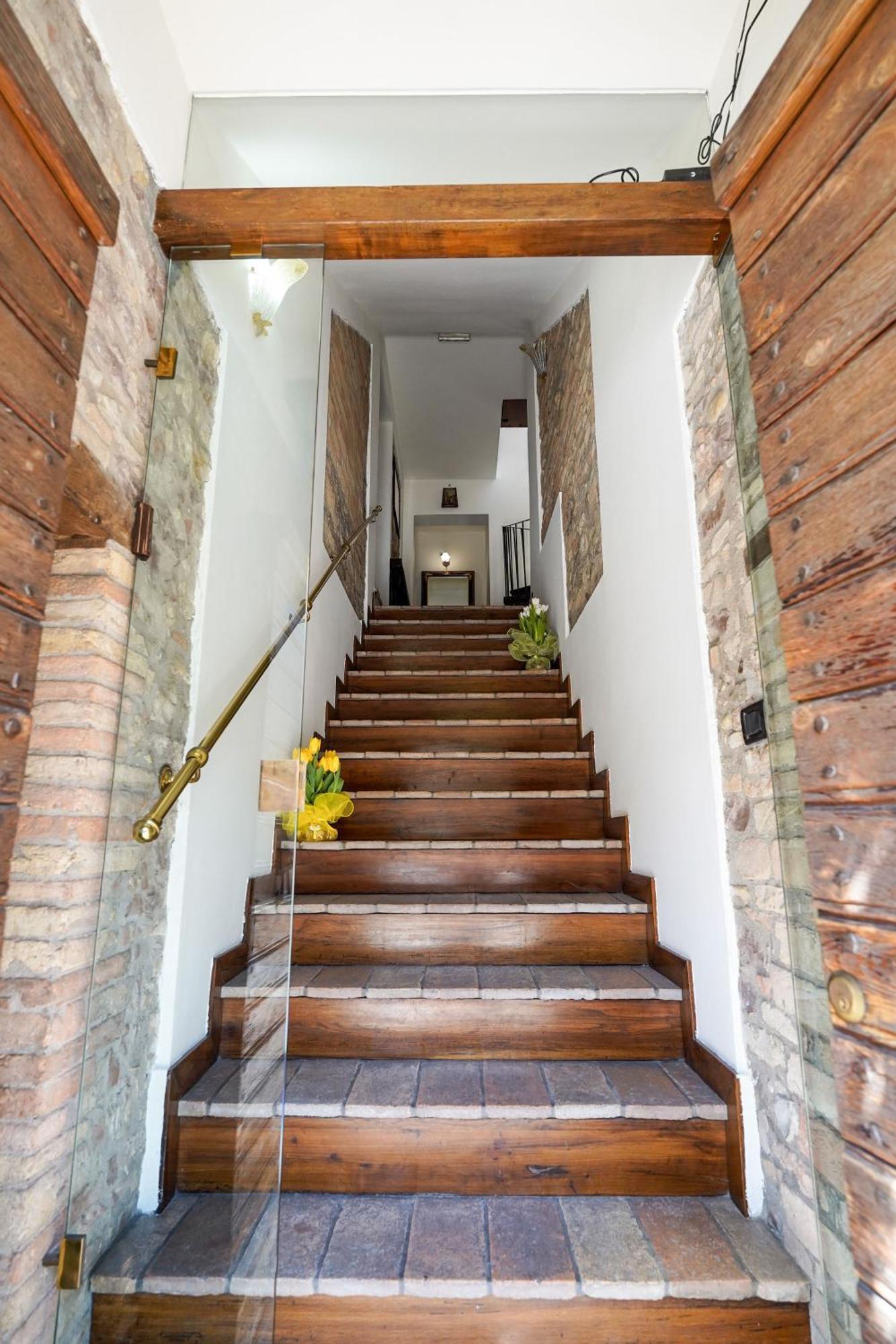Camere Il Cantico อัสซิซี ภายนอก รูปภาพ