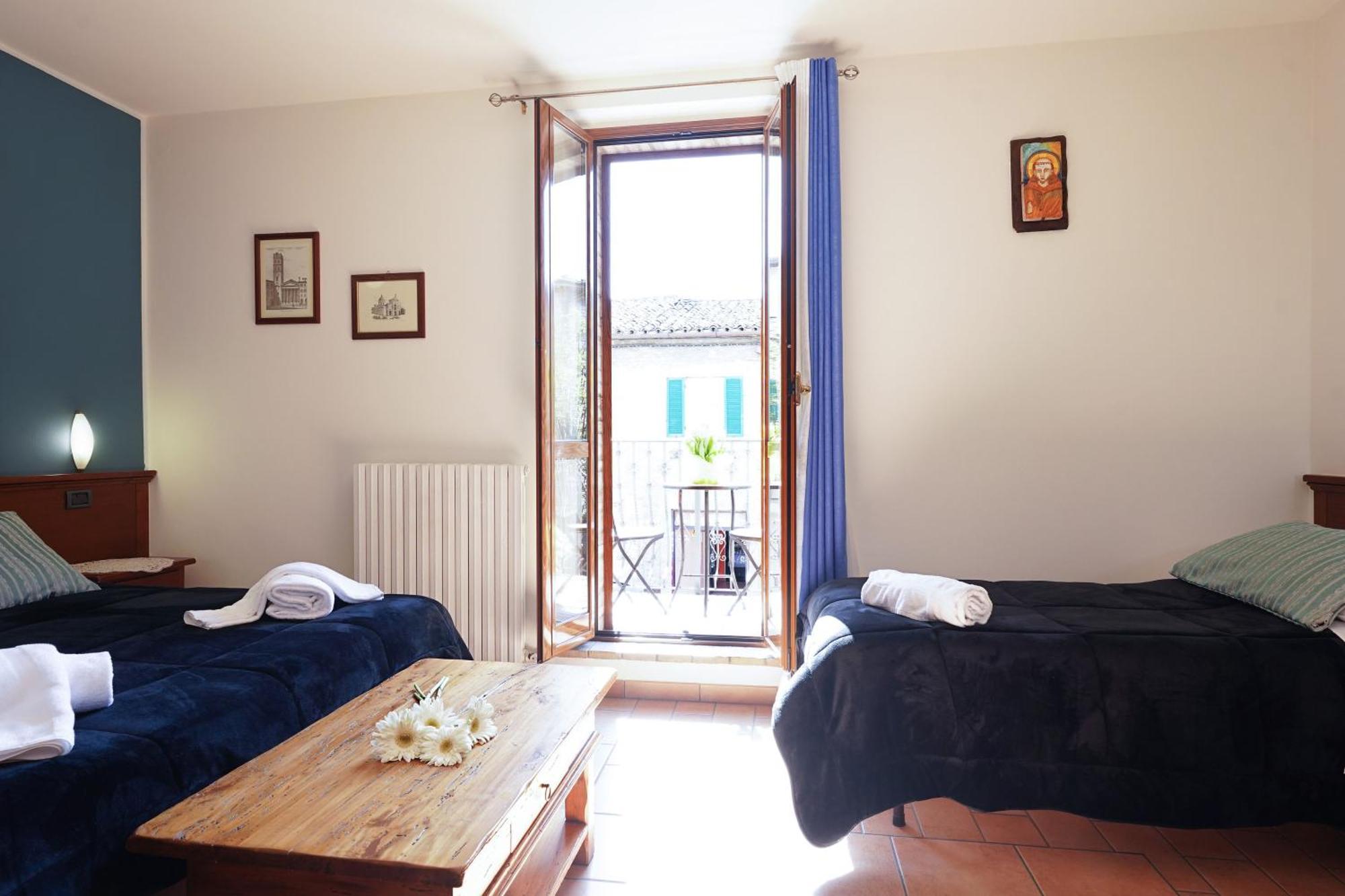 Camere Il Cantico อัสซิซี ภายนอก รูปภาพ